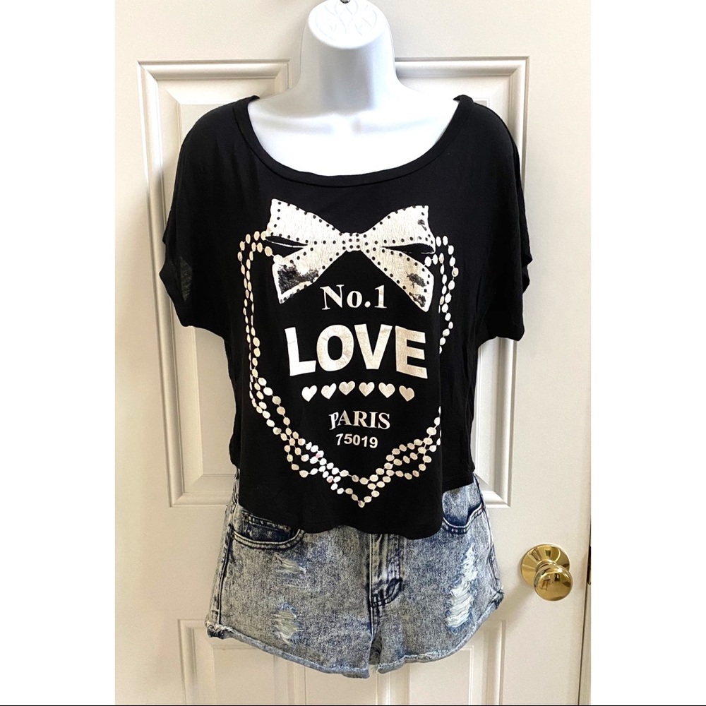 No. 1 Love 🖤 Paris Graphic Tee